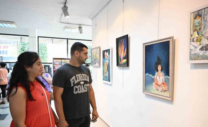 Aydın’da sanatın renkleri yıl sonu sergisinde buluştu