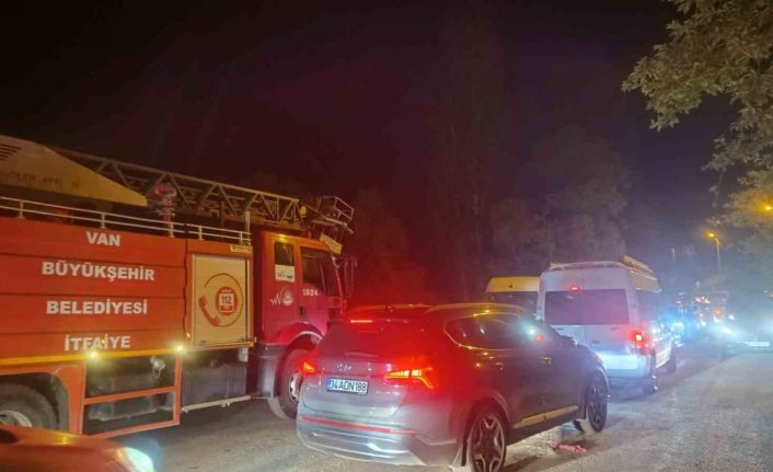 Bahçesaray’da çaya düşen kız çocuğu hayatını kaybetti