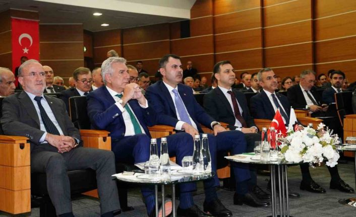Bakan Kurum: "Yıl sonunda 81 ilimizde yeni bir sosyal konut projesi başlıyoruz"