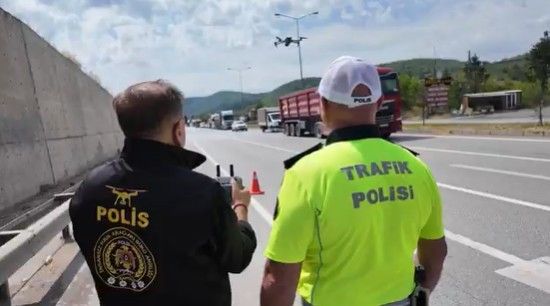 Bakan Yerlikaya: "Kurban Bayramı tatilinin ilk 4 gününde 2 bin 960 trafik kazası meydana geldi"