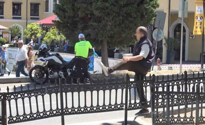 Bariyerleri aşıp trafiğe atlayan yayalara ceza yağdı