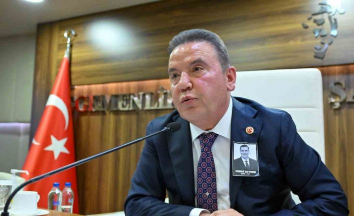 Başkan Böcek : "2025 yılı yatırım programına ek olarak 4. Etap Raylı Sistem Projesi alınırsa seviniriz"