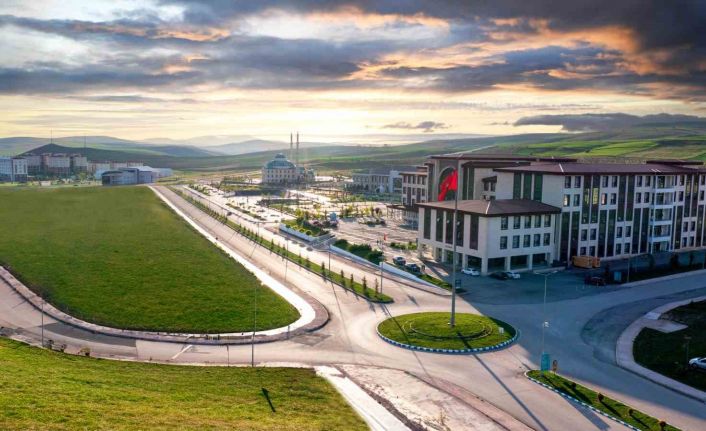 Bayburt Üniversitesinde yeni yönetişim döneminin ilk atamaları gerçekleşti