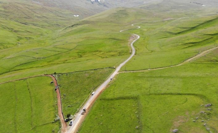 Bayburt’un Günbuldu köyünde isale hattı yenileniyor