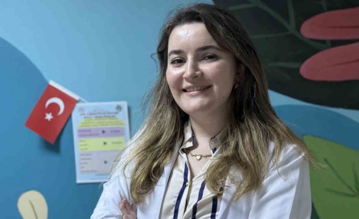 Bebekler denize 6 ayı dolunca, havuza 1 yaşını geçtikten sonra girebilir