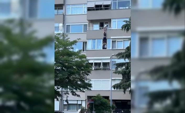 Beşiktaş’ta intihar girişiminde bulunan kadını komşuları son anda kurtardı: O anlar cep telefonu kamerasında