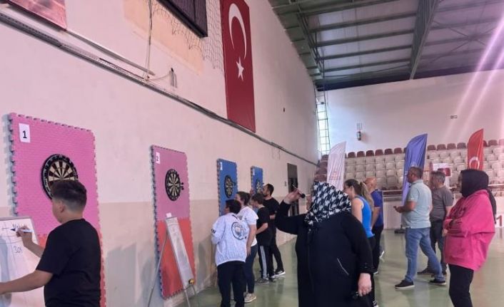 Bilecik’te düzenlenen ‘Dart Turnuvası’ renkli görüntülere sahne oldu