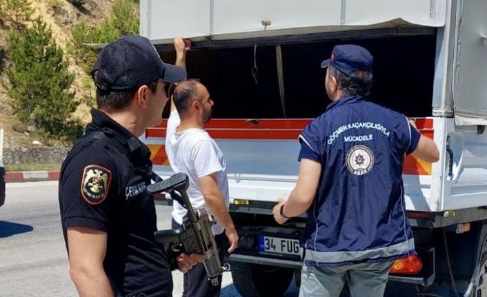 Bilecik’te düzensiz göç uygulamasında bir kişi gözaltına alındı