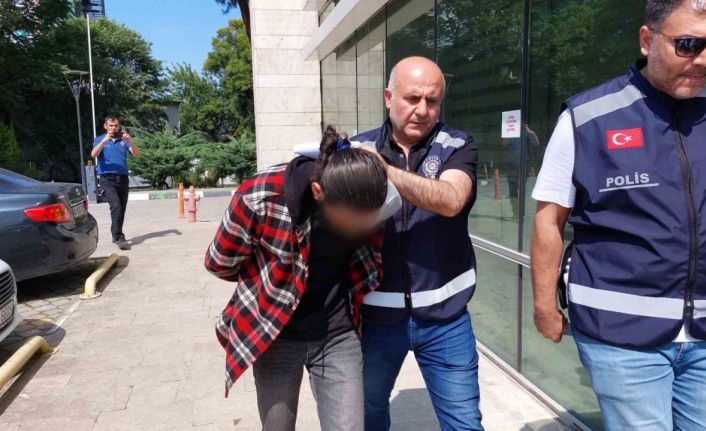 Birlikte yaşadığı kadını darbeden şahıs tutuklandı