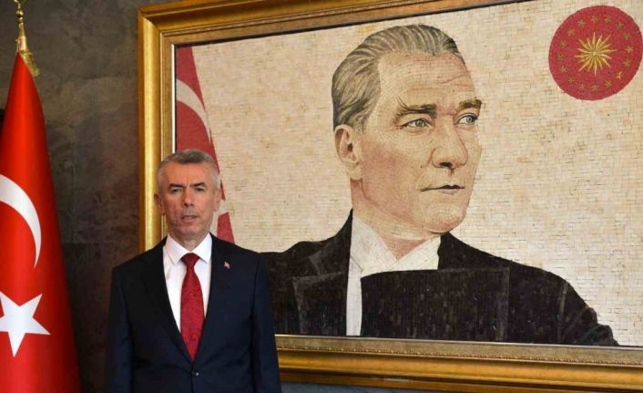 Bodrum Kaymakamı, Sırmalı görevine başladı