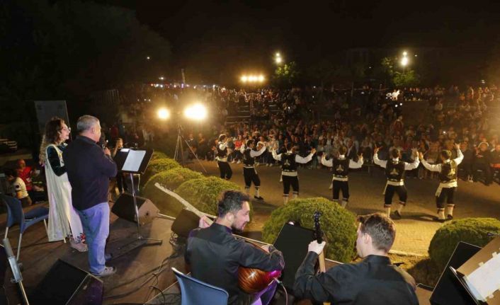 Bozkırın Tezenesi Neşet Ertaş türkülerle Anadolu Üniversitesinde anıldı