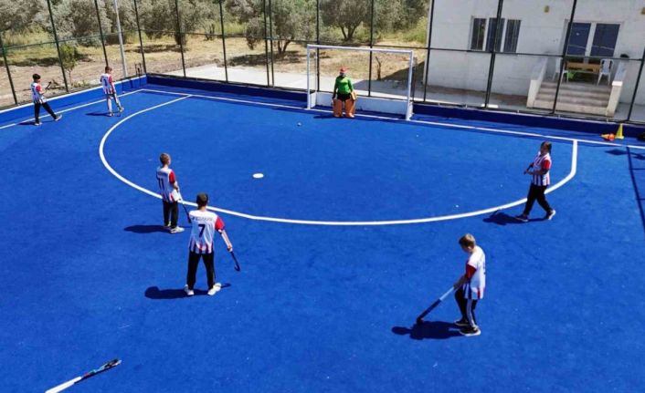 Bozüyük çim hokeyi sahasına kavuştu