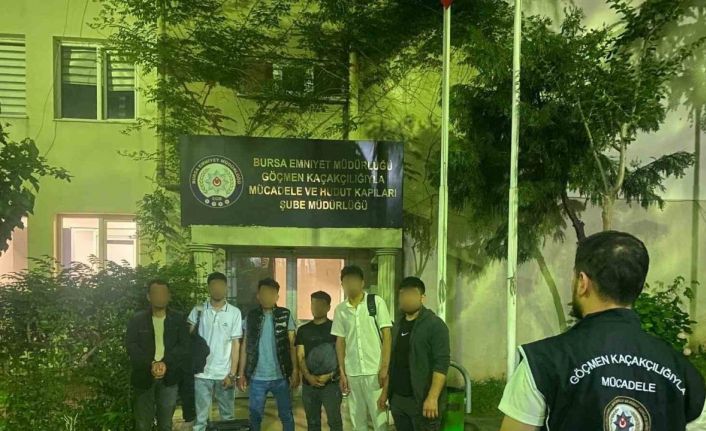 Bursa’da göçmen kaçakçılığı operasyonu: 2 şüpheli ve 7 kaçak göçmen yakalandı
