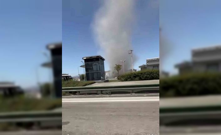 Bursa’da hortum paniği kamerada… Bir anda geldi tozu dumana kattı