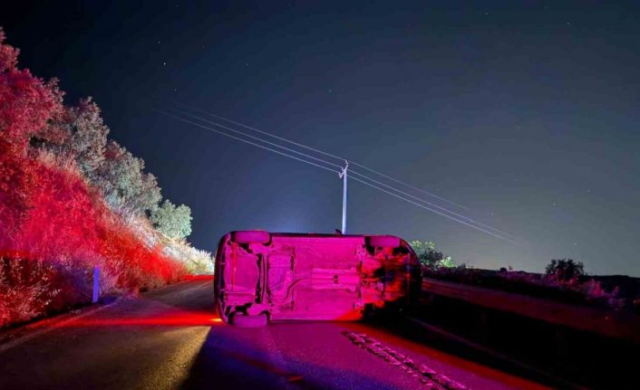 Bursa’da kontrolden çıkan araç takla attı