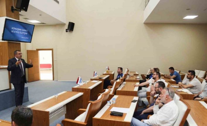 Canik Belediyesi personeline etkili iletişim ve konuşma sanatı eğitimi