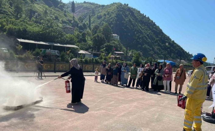 Çayeli Bakır’dan Madenlili kadınlara yangın eğitimi