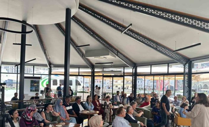 Çayın geçmişi, bugünü ve geleceği konuşuldu