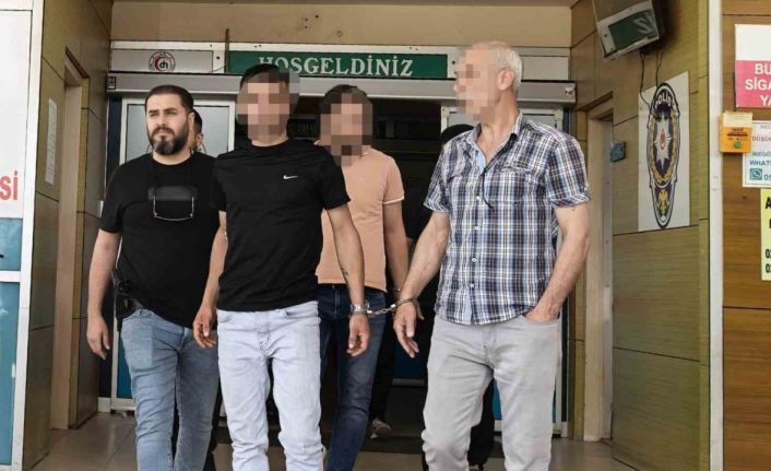 Cinayet zanlısı okey oynarken yakalandı