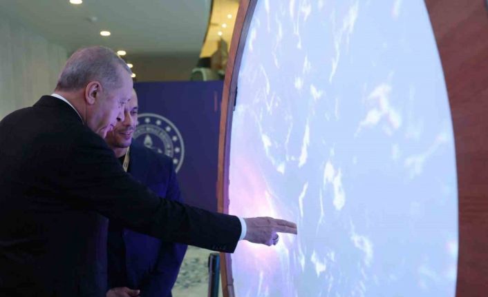 Cumhurbaşkanı Erdoğan: "Eğitimde teknolojik altyapı sağlama bakımından OECD ülkeleri arasında üst sıralarda yer alıyoruz"