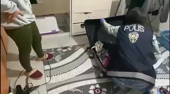 Denizli’de nitelikli dolandırıcılık şebekelerine operasyon