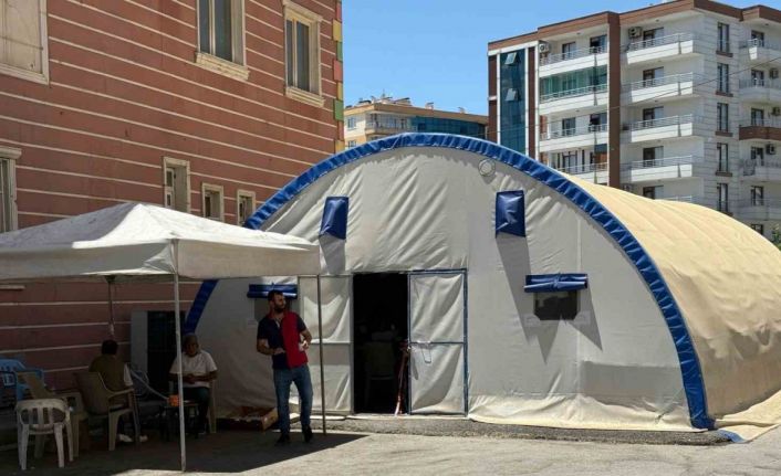 Diyarbakır anneleri karne gününe hüzünlü girdi