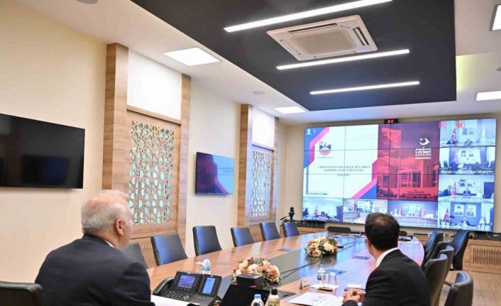 Diyarbakır’da 5. bölge düzensiz göçle mücadele koordinasyon toplantısı gerçekleştirildi