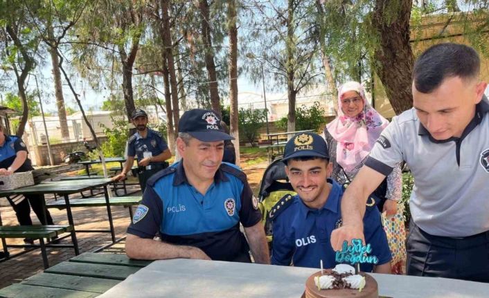 Doğum gününde polis oldu, hayalini yaşadı