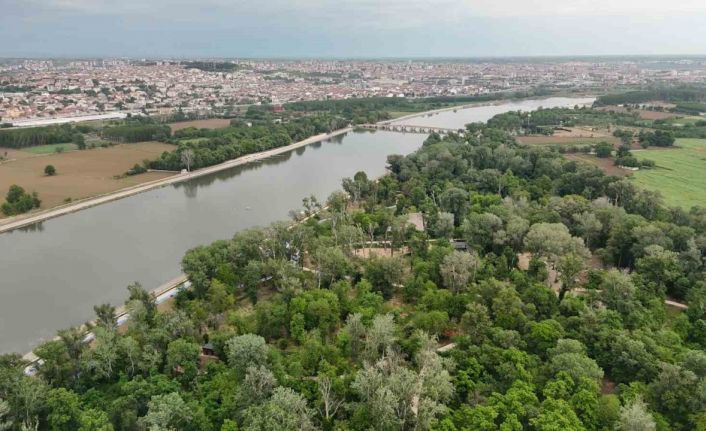 Edirne’deki Söğütlük Millet Bahçesi açıldı