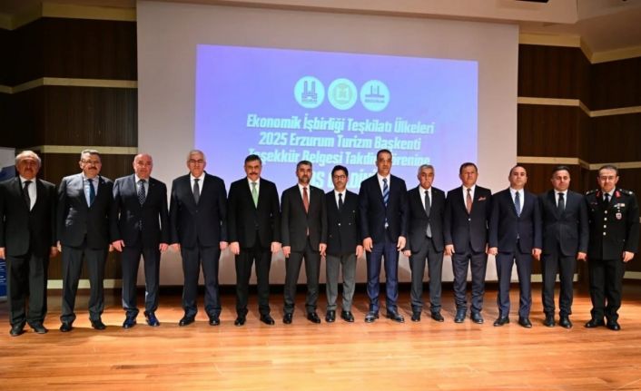 EİT 2025 Erzurum Turizm Başkenti teşekkür belgesi takdim töreni düzenlendi