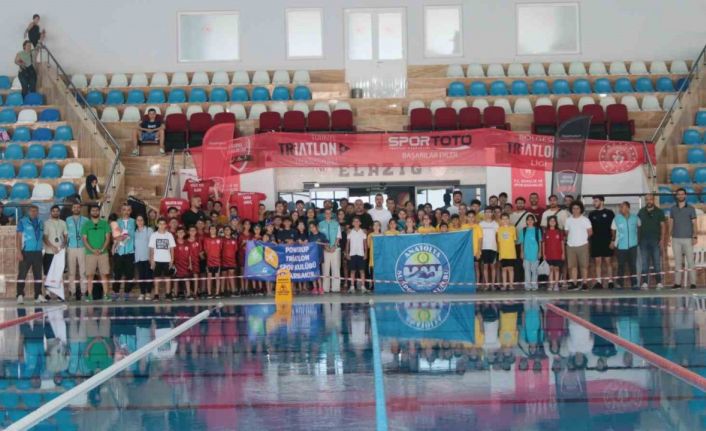 Elazığ, Aquatlon Şampiyonası’na ev sahipliği yaptı