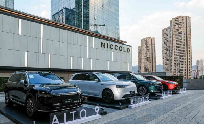 Elektrikli araç markası AITO, yeni modellerini medya temsilcilerine tanıttı