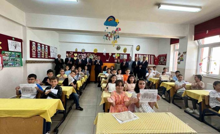 Erzincan’da 42 bin öğrenci karne heyecanı yaşadı