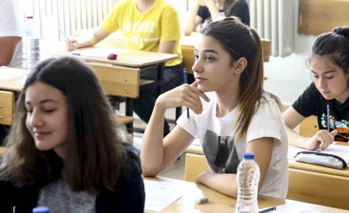 Erzincan’da LGS heyecanı; 2 bin 539 öğrenci sınava girecek