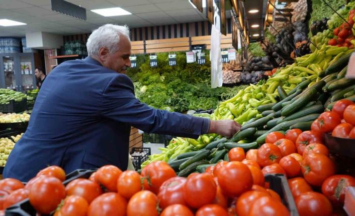 Erzurum’da belediyeden örnek olacak halk pazarı