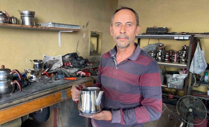 Eski tencere ve çaydanlıklar elinde ikinci baharı yaşıyor