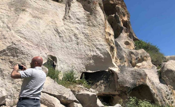 Frig Vadisi’nde dinamit patlatıldığı iddialarına Vali Yiğitbaşı açıklık getirdi: "Olay 2016 yılında doğal sebeplere bağlı bir göçük sonucu olmuştur"