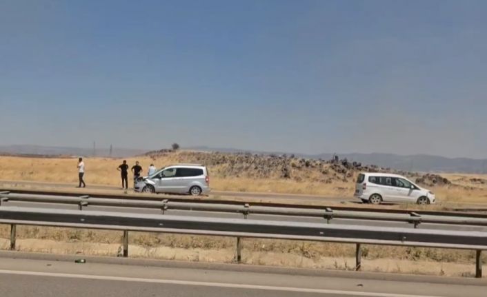 Gaziantep’te anız yangını maddi hasarlı kazaya neden oldu