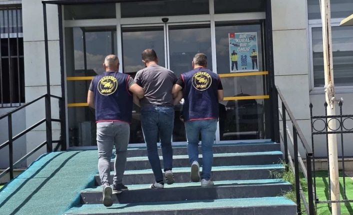 Gaziantep’te jandarma operasyonuyla yakalanan FETÖ üyesi tutuklandı