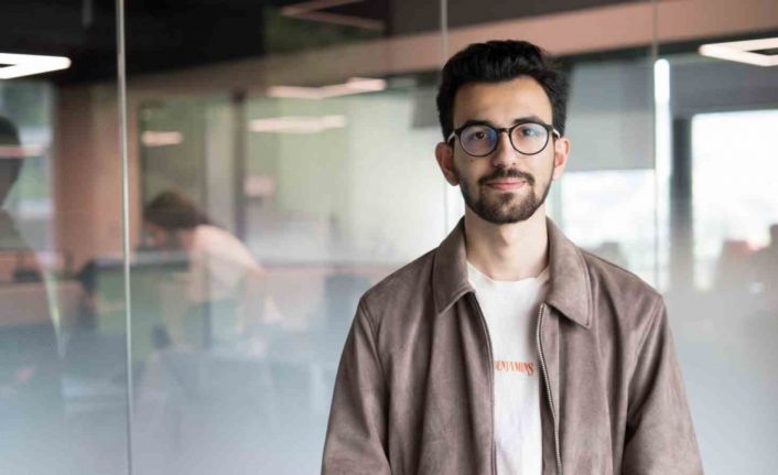 Gelecek sezonun modasını bilen yapay zekalı T-Fashion dünya çapında büyüyor