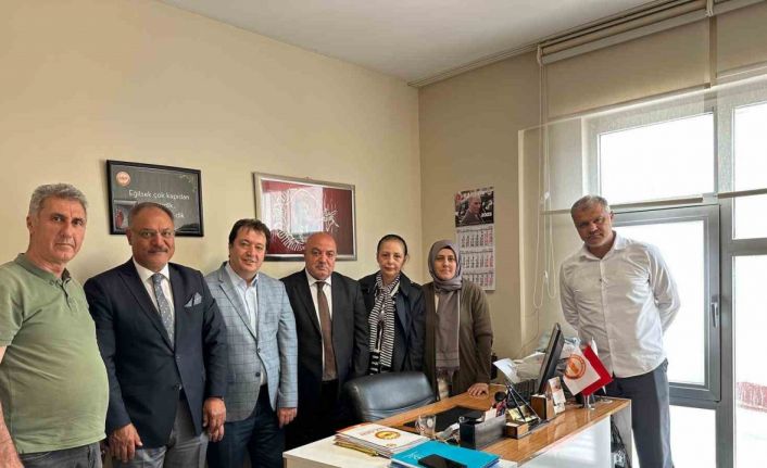 Gödekmerdan’a tebrik ziyareti