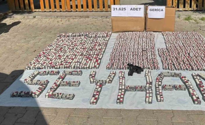 Hapisteki kardeşinin aracını uyuşturucu deposu yaptı: 31 bin 625 hap ele geçirildi