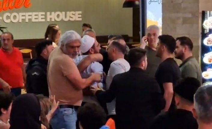 Highway Outlet AVM’de ‘adamına göre muamele’ kavgası