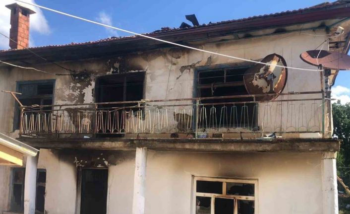 Hüyük’te korkutan ev yangını