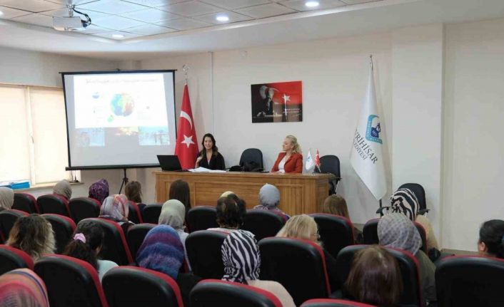 İlçelerdeki kadınlara iklim değişikliği anlatıldı