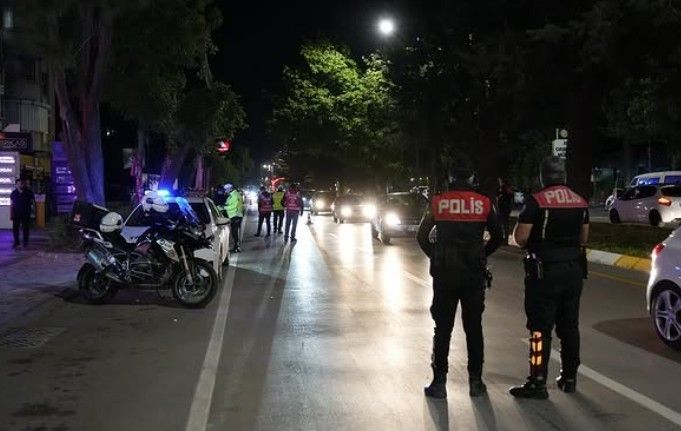 Isparta’da "Huzurlu Sokaklar Uygulaması"nda 2 kayıp şahıs bulundu