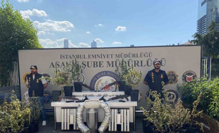 İstanbul merkezli 4 ilde uyuşturucu ve silah operasyonu: 18 gözaltı