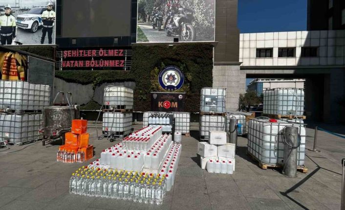 İstanbul’da yaklaşık 19 ton sahte alkol ele geçirildi