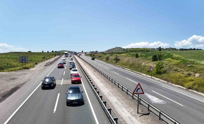 İstanbul’u Karadeniz’e bağlayan Kemikli Rampaları’nda bayram yoğunluğu başladı