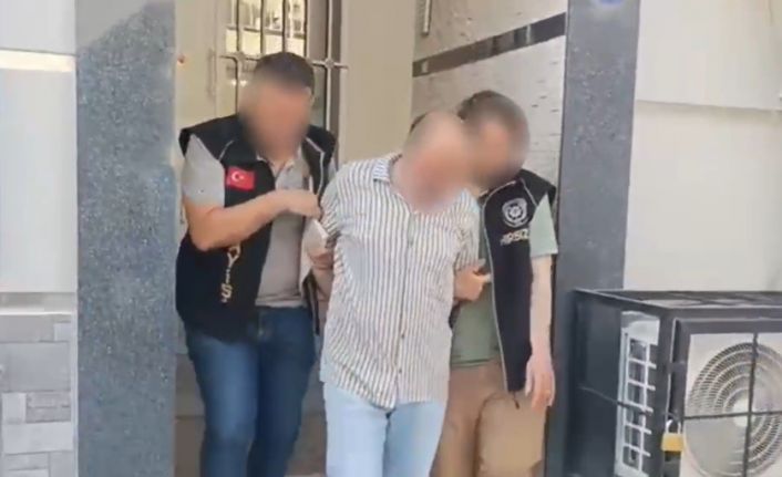 İzmir’de 146 aranan şahıs, şafak operasyonuyla yakalandı